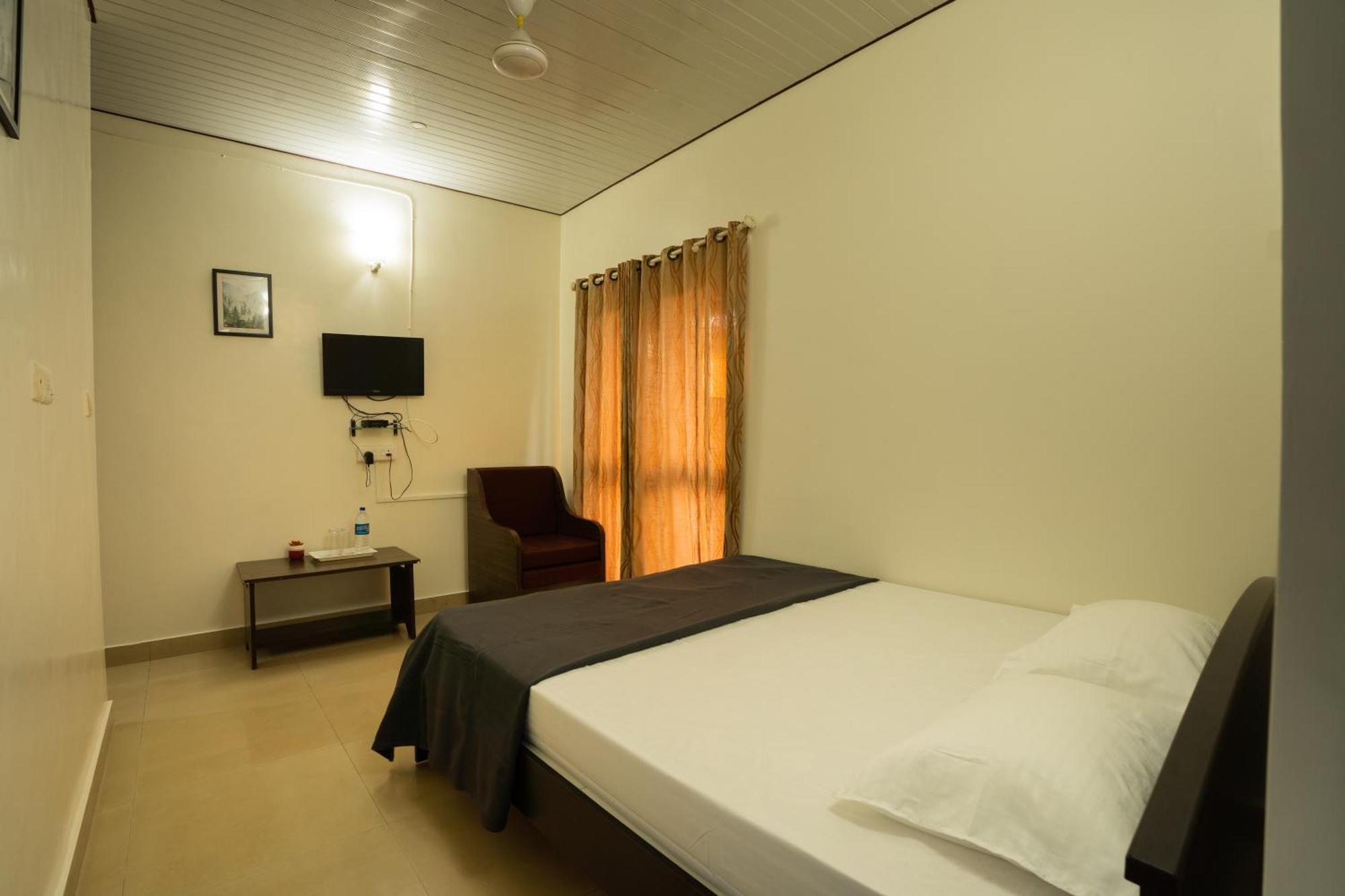 Gomes Pousada Guesthouse Старый Гоа Экстерьер фото